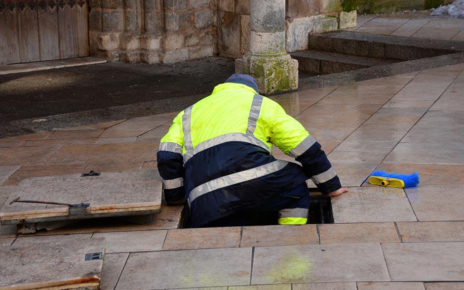 déboucher une canalisation de wc Compiègne